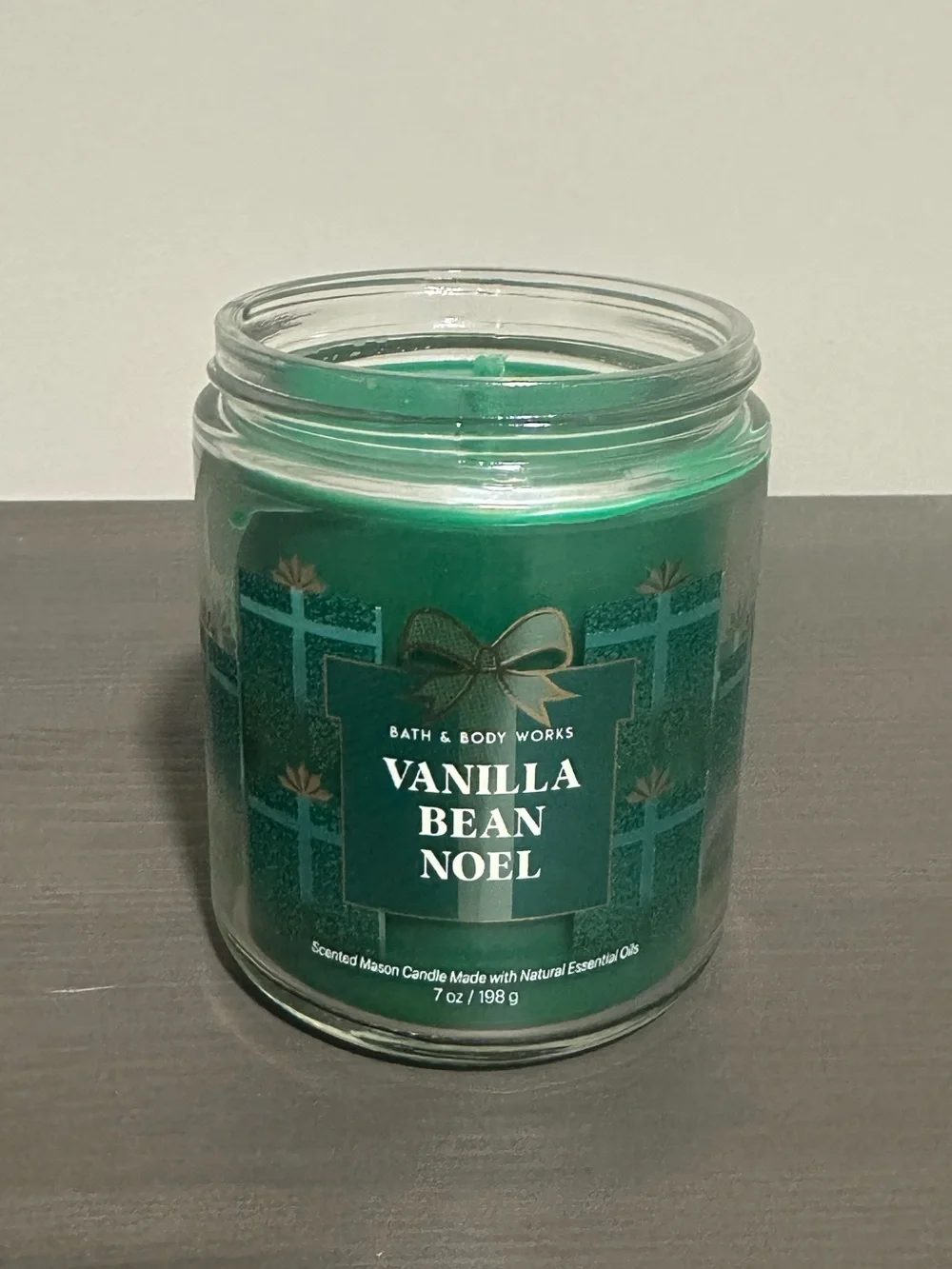 ๐ Bath & Body Works Vanilla Bean Noel Single-Wick Candle - Picture 2 of 2